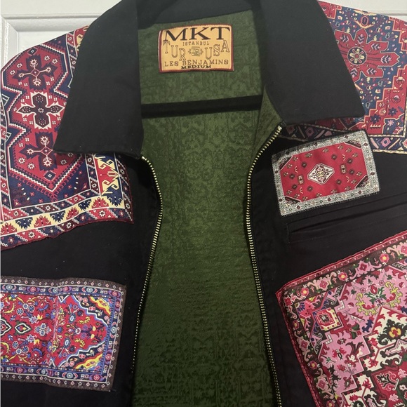 Market Dealer Reversible Rug Patch Jacket Size M - Picture 5 of 7